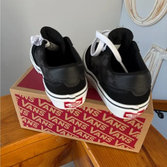 Vans Kids Black and White Sneakers - Picture 4 of 4